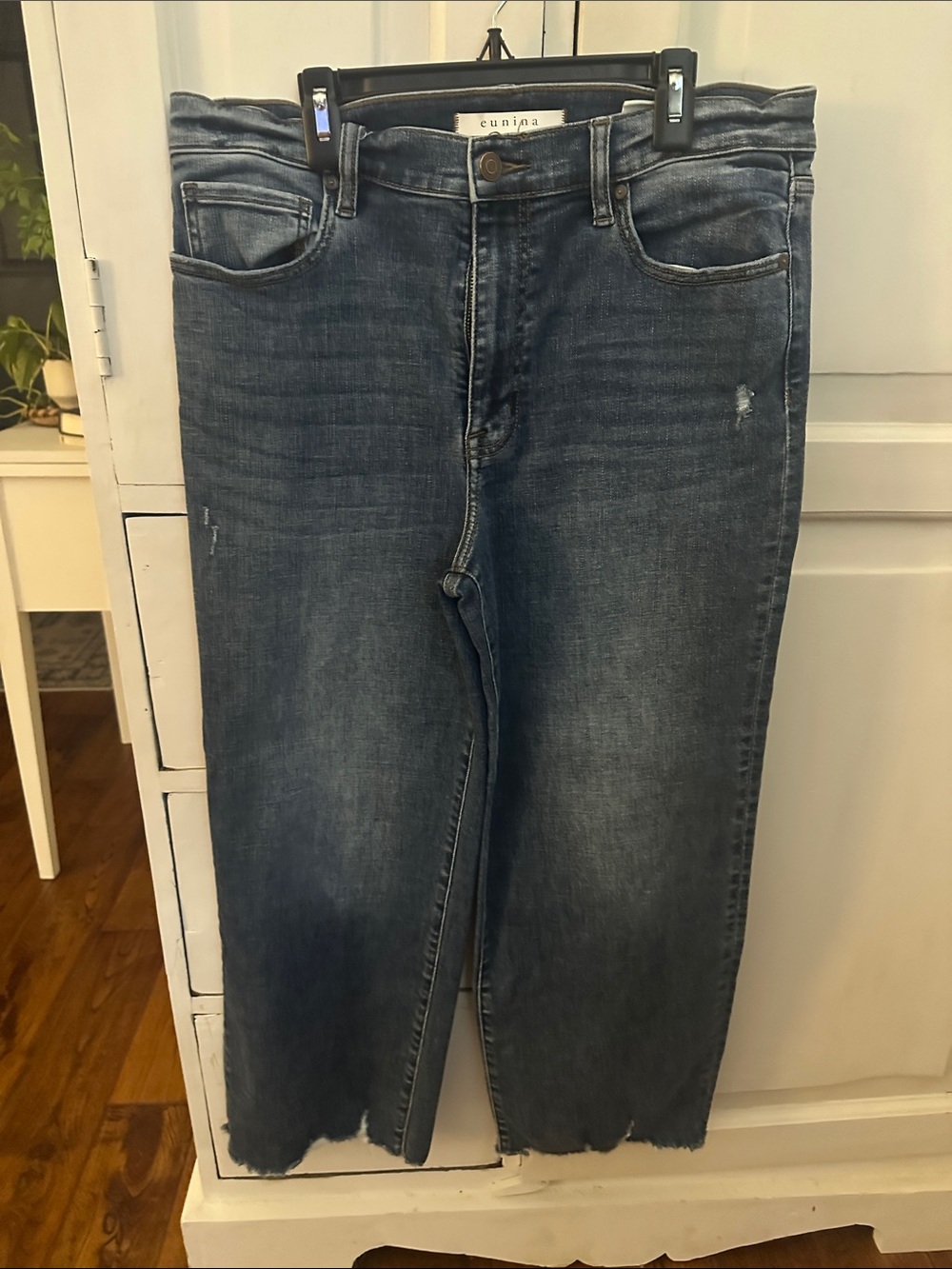 Eunina women’s Dark Blue Washed Jeans high rise wide leg crop size 13/31